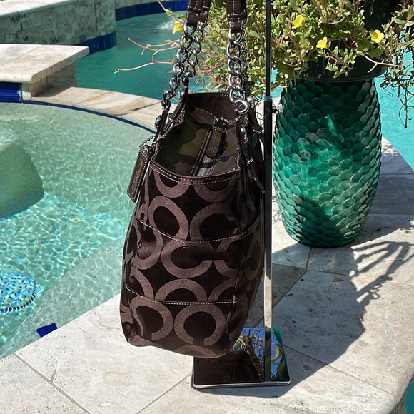 Coach Tribeca Madison Brown Op Art EW Shoulder/Tote w/Patent Leathr Trim/Handles - Picture 5 of 15